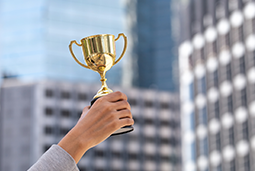 易币付 易币国际入选36氪WISE2024商业之王“年度全球化布局与市场拓展案例”