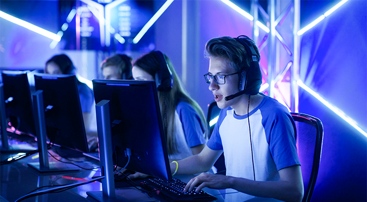 人力资源公司易币付 易币国际专注文娱及消费品领域的顾问指出如今二次元经济已不是小众经济